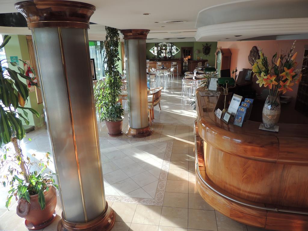 Hotel Cuprum Santa Rosa  Eksteriør bilde
